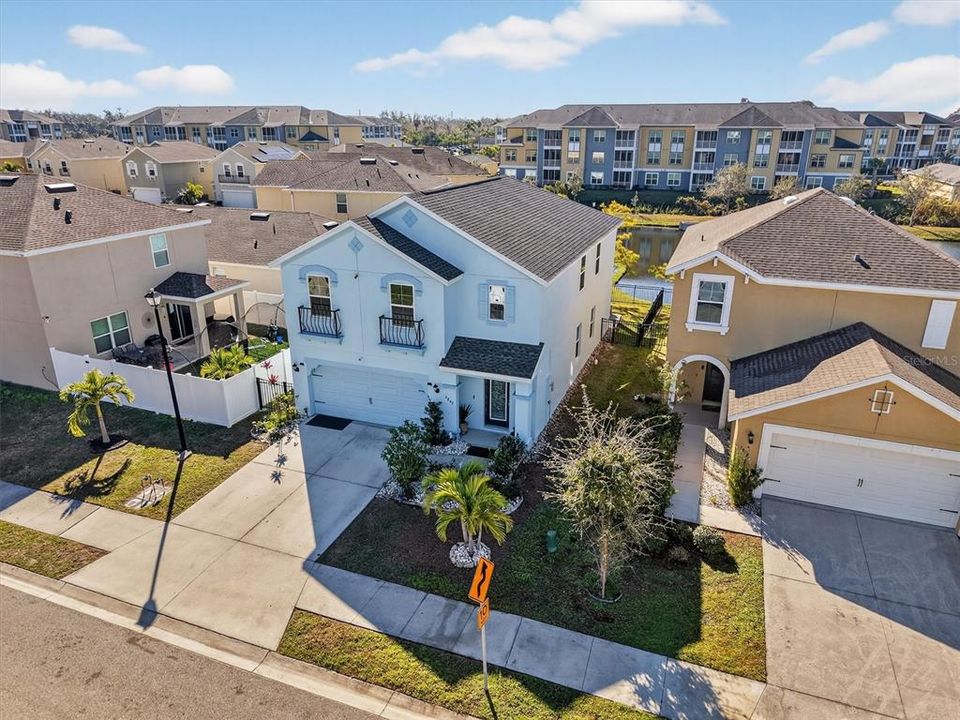 For Rent: $2,850 (5 beds, 3 baths, 2520 Square Feet)