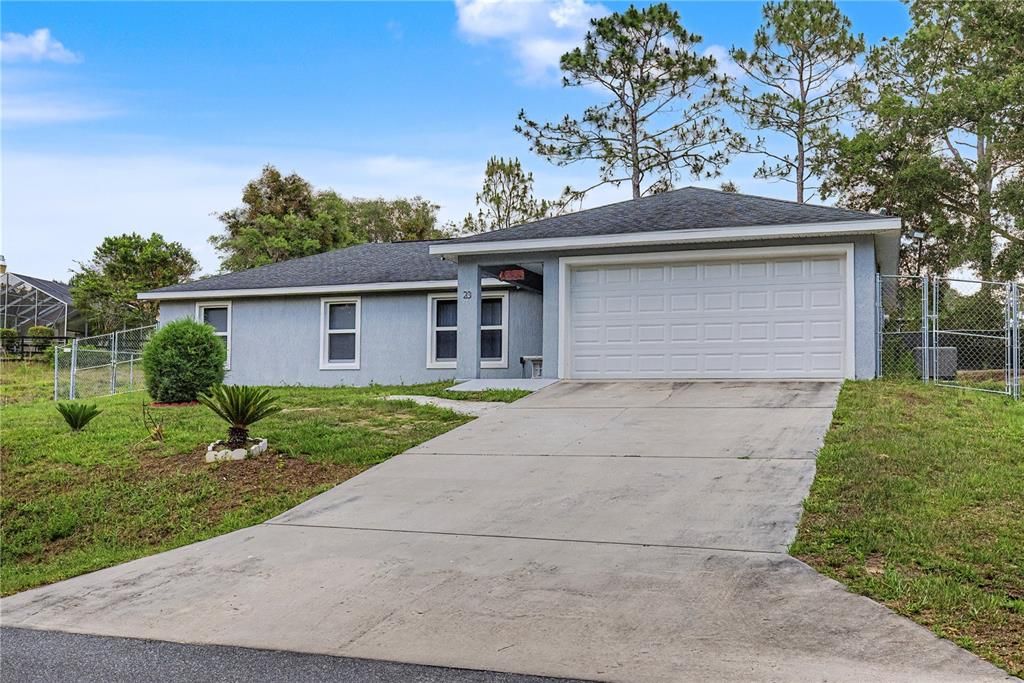 En Venta: $299,999 (4 camas, 2 baños, 2035 Pies cuadrados)