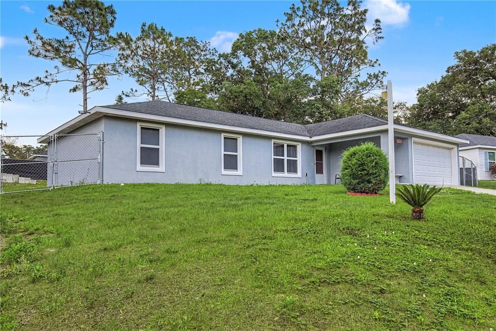 En Venta: $299,999 (4 camas, 2 baños, 2035 Pies cuadrados)