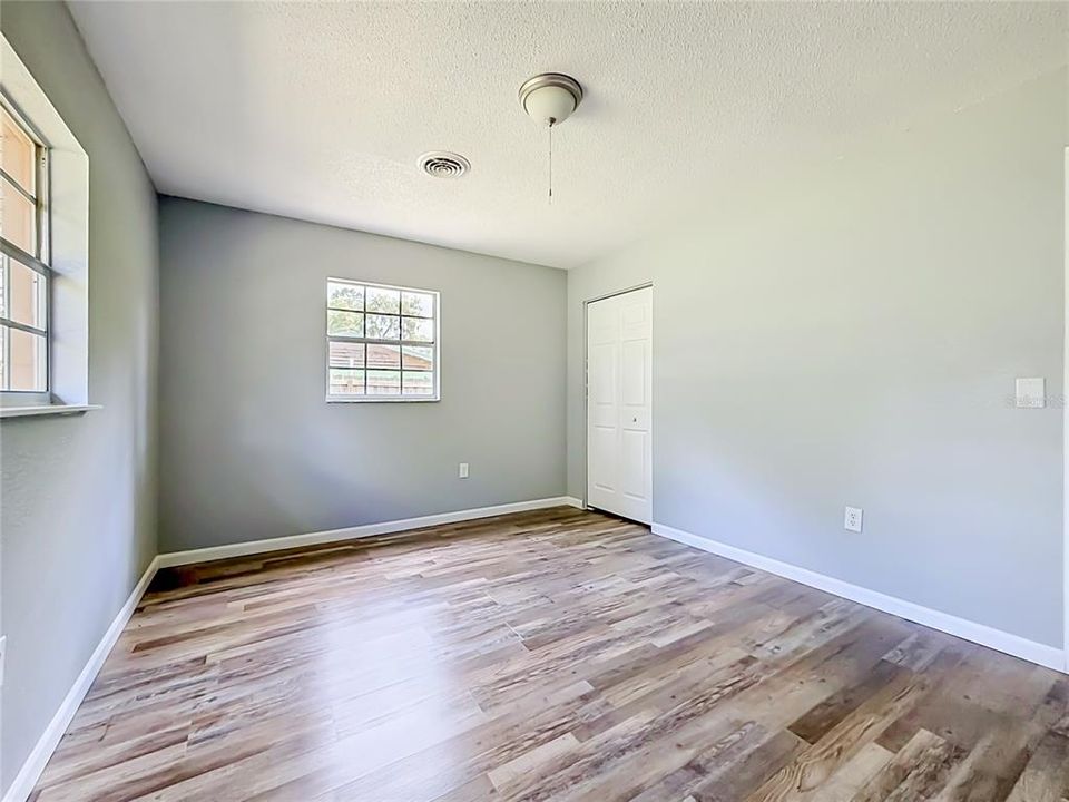 For Sale: $264,000 (3 beds, 2 baths, 1230 Square Feet)