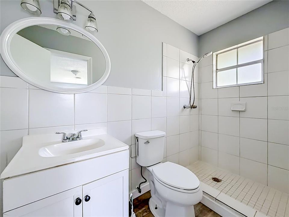 For Sale: $264,000 (3 beds, 2 baths, 1230 Square Feet)