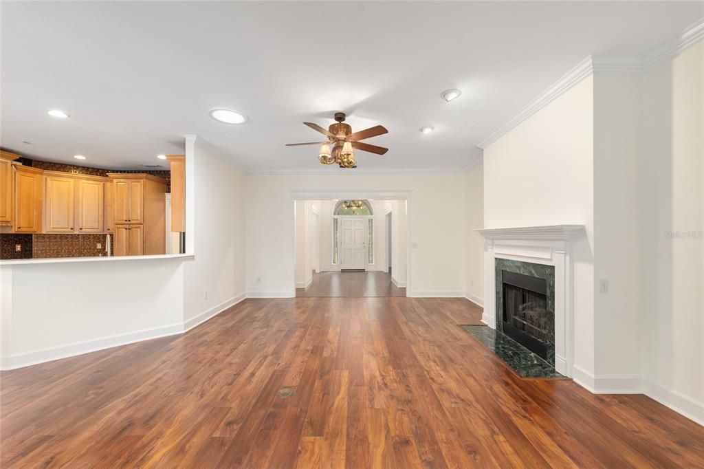 Active With Contract: $549,000 (3 beds, 2 baths, 2409 Square Feet)