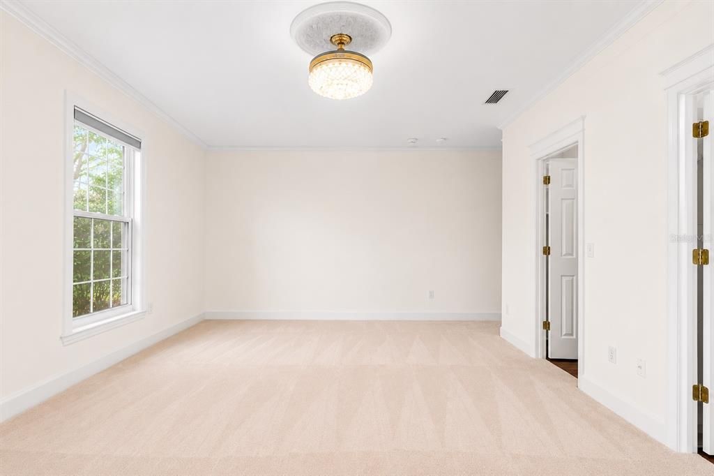 Active With Contract: $549,000 (3 beds, 2 baths, 2409 Square Feet)