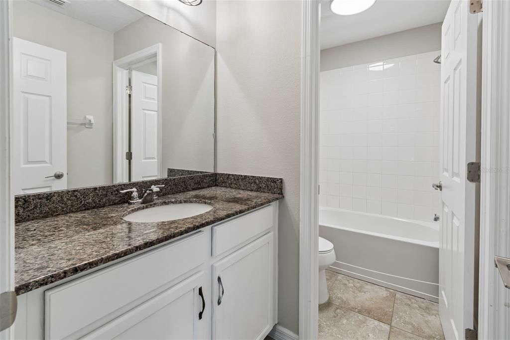 For Sale: $640,000 (4 beds, 3 baths, 2592 Square Feet)