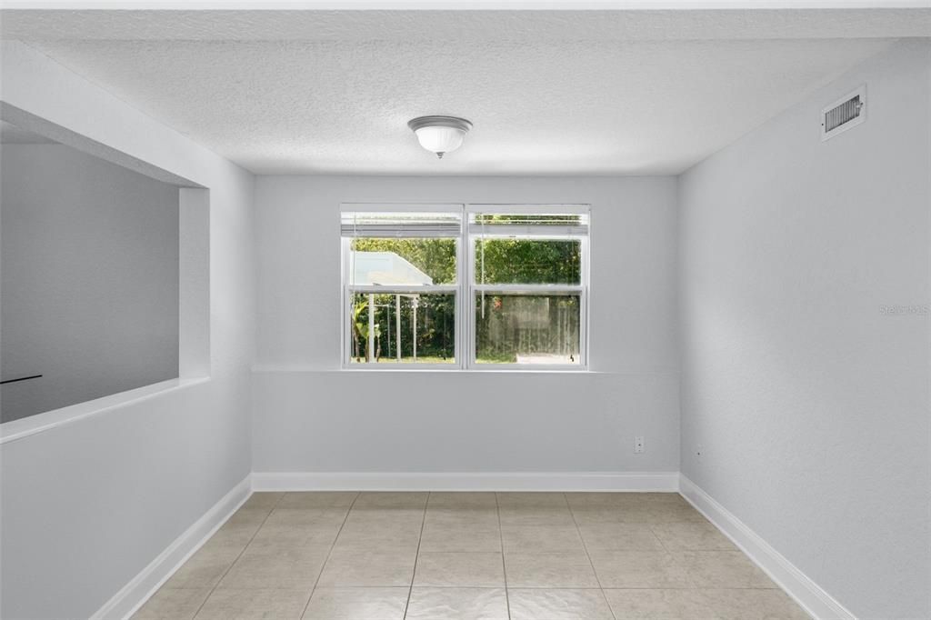 For Rent: $2,900 (4 beds, 2 baths, 1751 Square Feet)