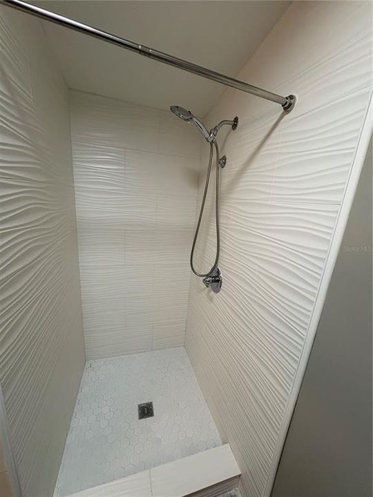 For Sale: $180,000 (3 beds, 2 baths, 1152 Square Feet)