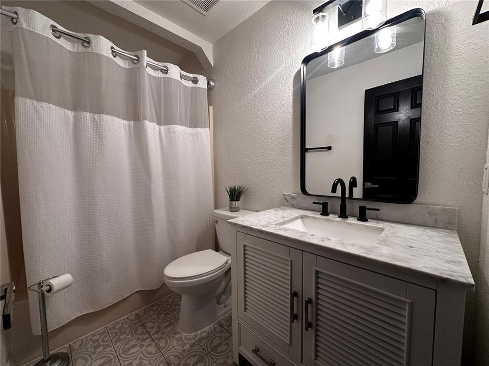На продажу: $435,000 (3 спален, 2 ванн, 1597 Квадратных фут)