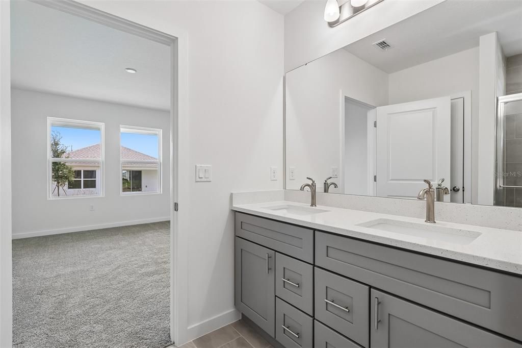 For Sale: $329,990 (3 beds, 2 baths, 1986 Square Feet)