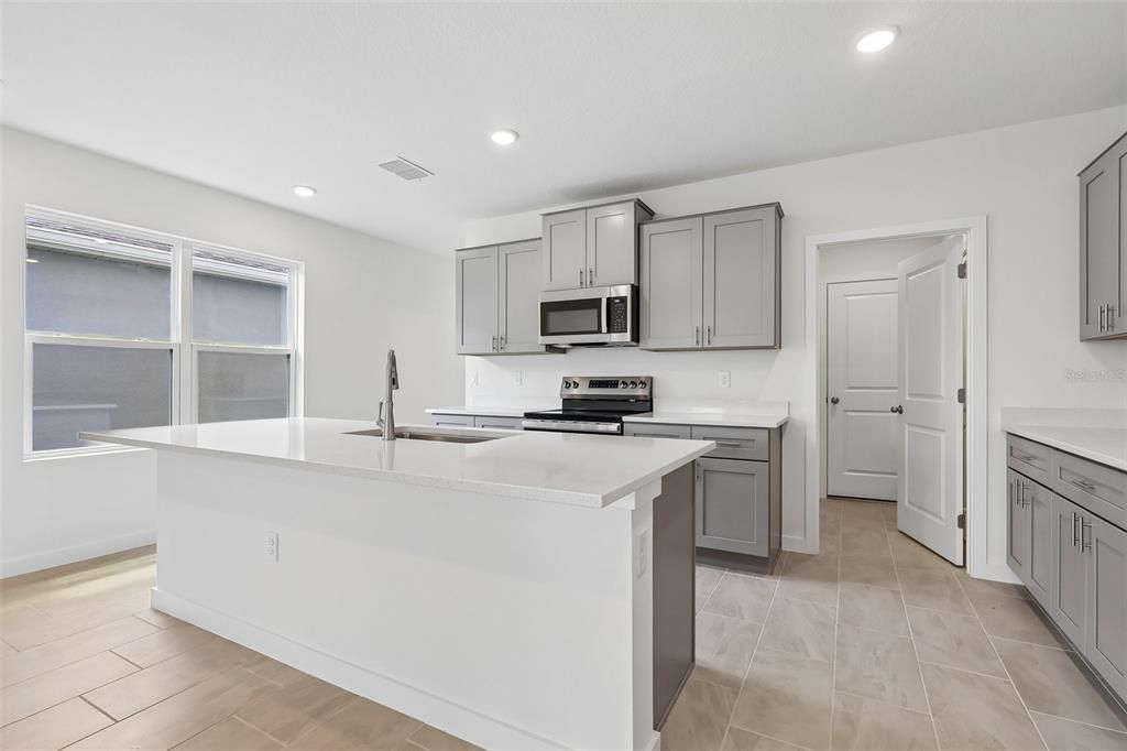 For Sale: $329,990 (3 beds, 2 baths, 1986 Square Feet)