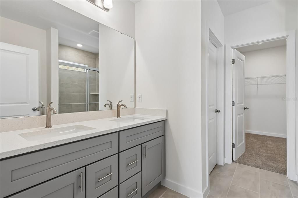 For Sale: $329,990 (3 beds, 2 baths, 1986 Square Feet)