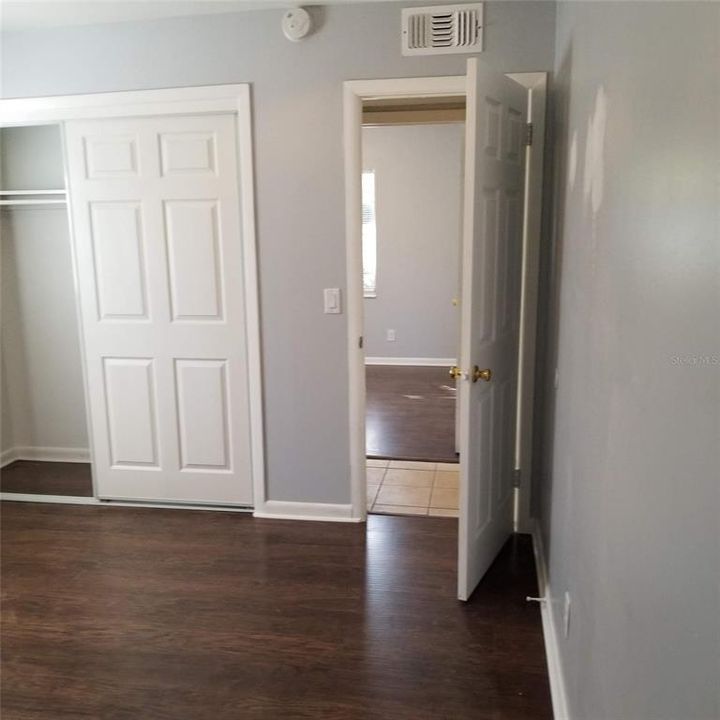 В аренду: $2,350 (3 спален, 1 ванн, 1189 Квадратных фут)
