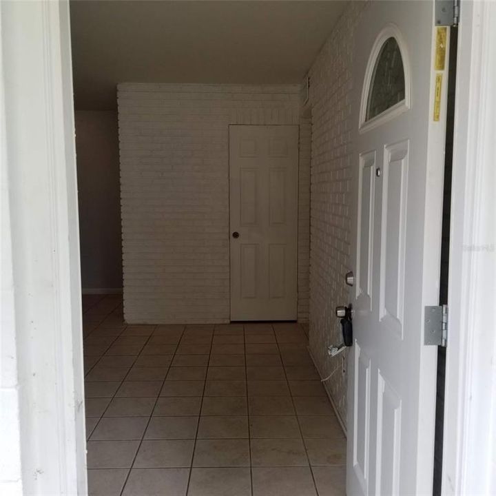 В аренду: $2,350 (3 спален, 1 ванн, 1189 Квадратных фут)