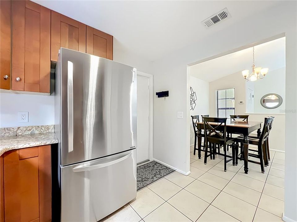 For Sale: $380,000 (3 beds, 2 baths, 1232 Square Feet)