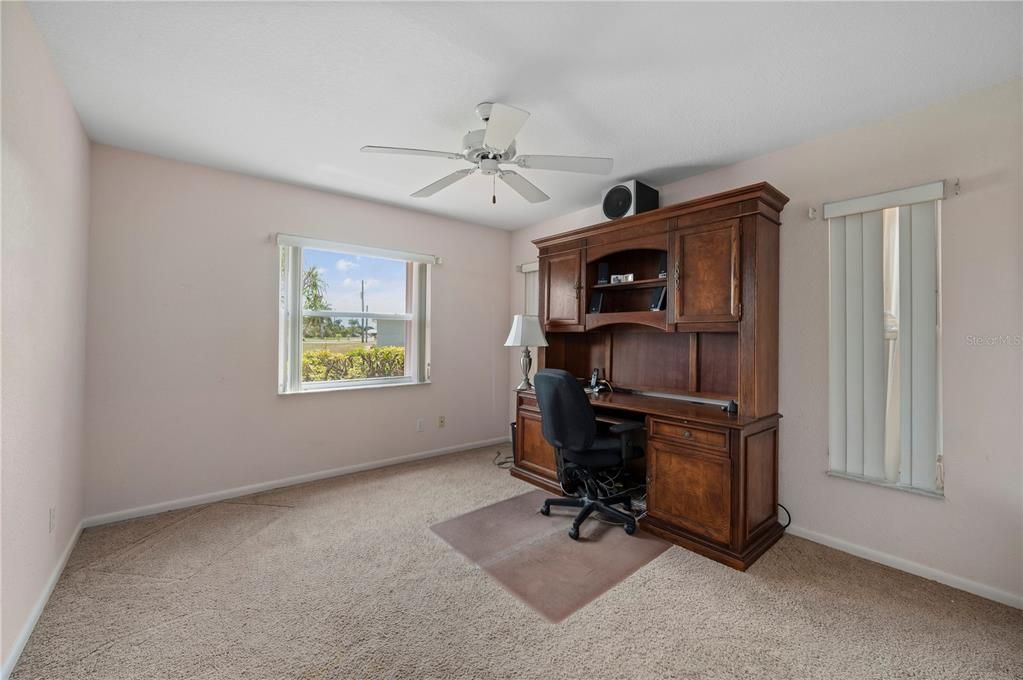 Activo con contrato: $379,900 (3 camas, 2 baños, 2021 Pies cuadrados)
