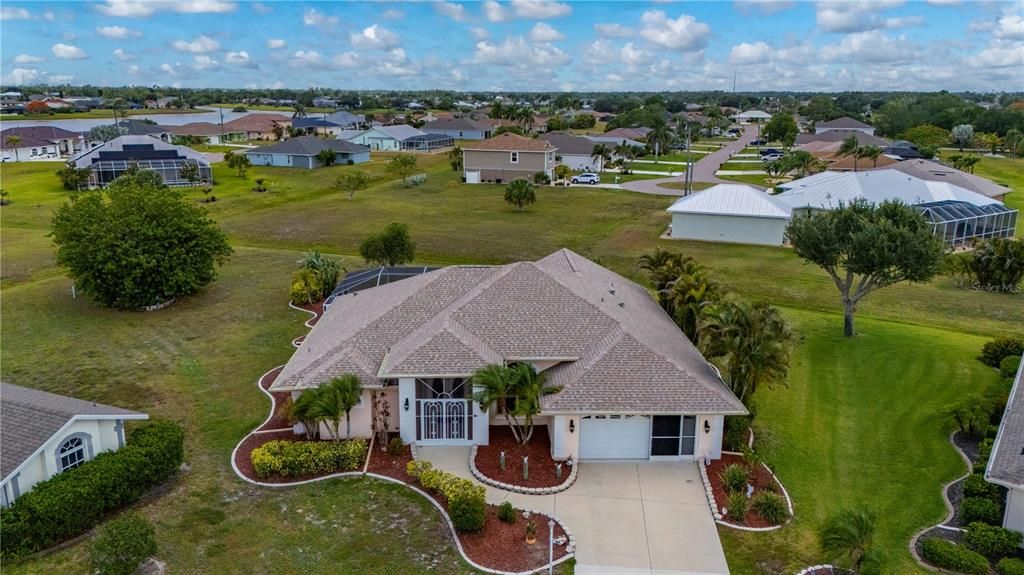 Activo con contrato: $379,900 (3 camas, 2 baños, 2021 Pies cuadrados)