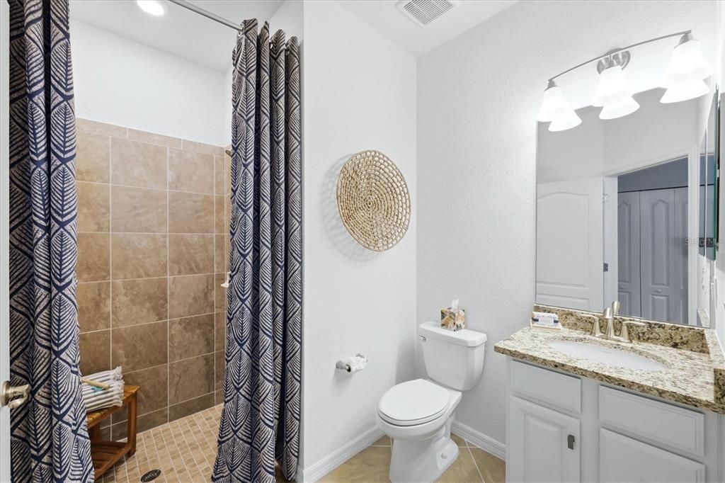 For Sale: $689,000 (3 beds, 3 baths, 2455 Square Feet)