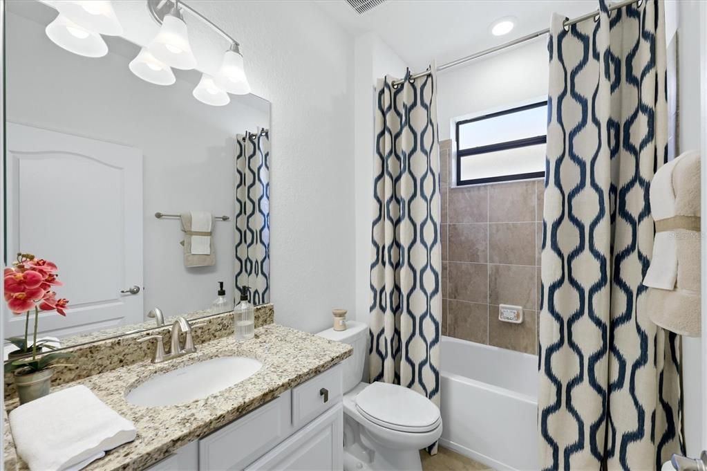 For Sale: $689,000 (3 beds, 3 baths, 2455 Square Feet)