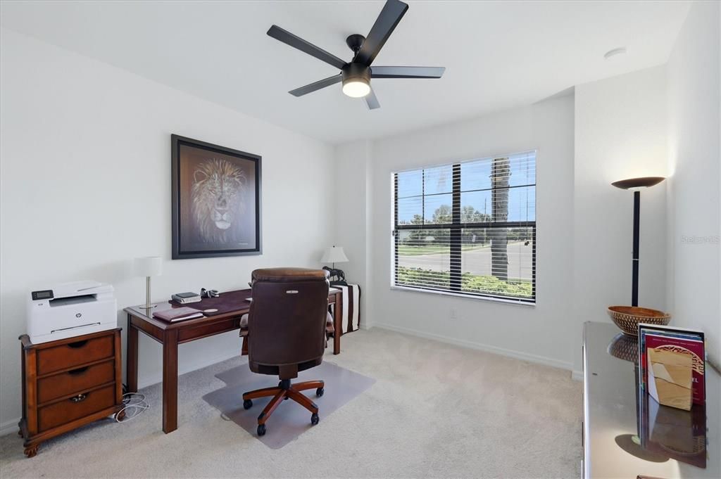 For Sale: $689,000 (3 beds, 3 baths, 2455 Square Feet)