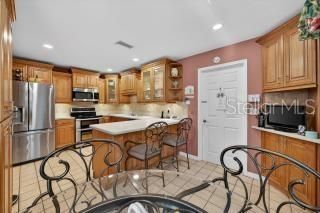 На продажу: $475,000 (3 спален, 2 ванн, 1523 Квадратных фут)