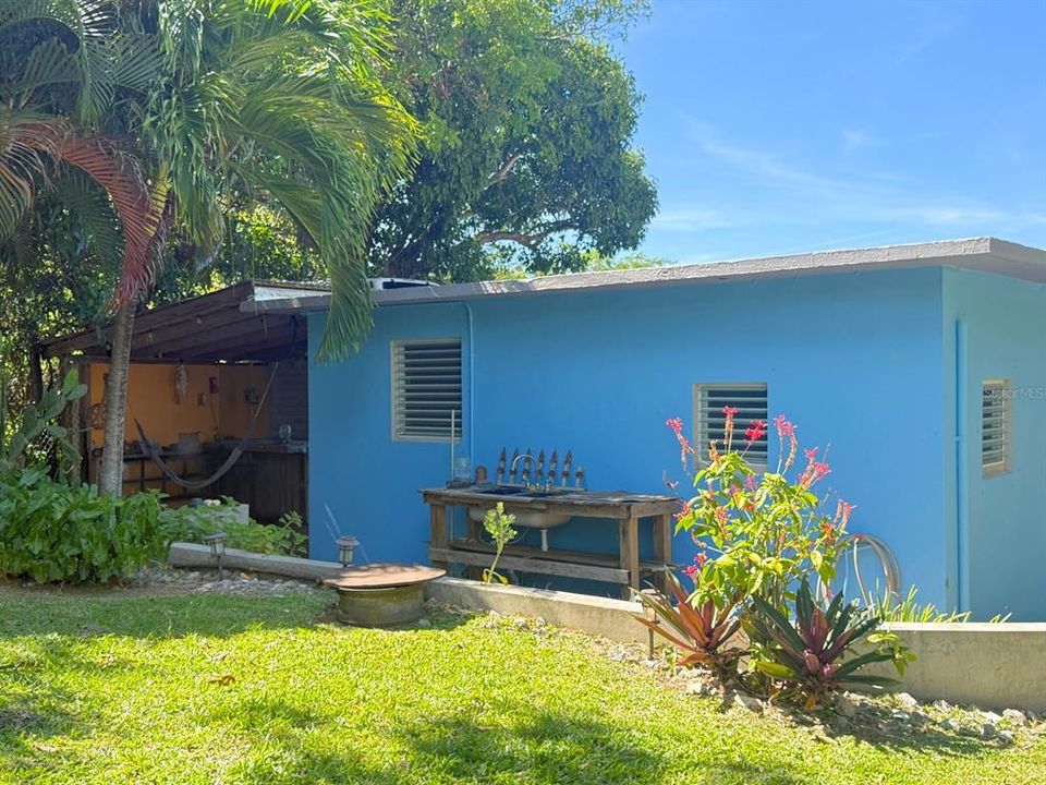 En Venta: $425,000 (3 camas, 2 baños, 1003 Pies cuadrados)