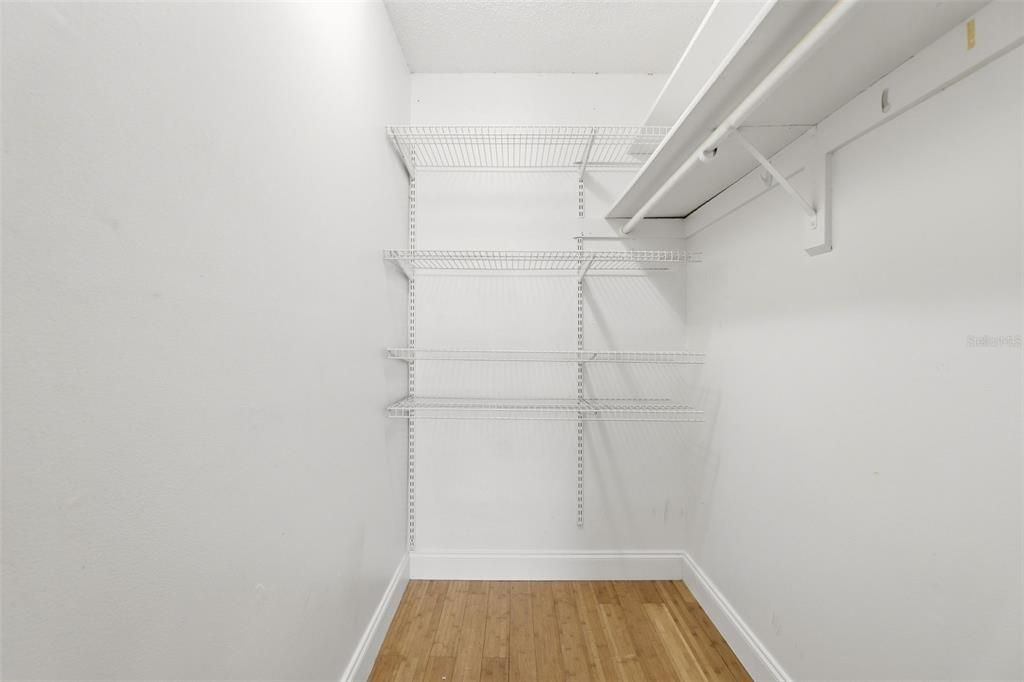 Activo con contrato: $252,000 (2 camas, 2 baños, 1256 Pies cuadrados)