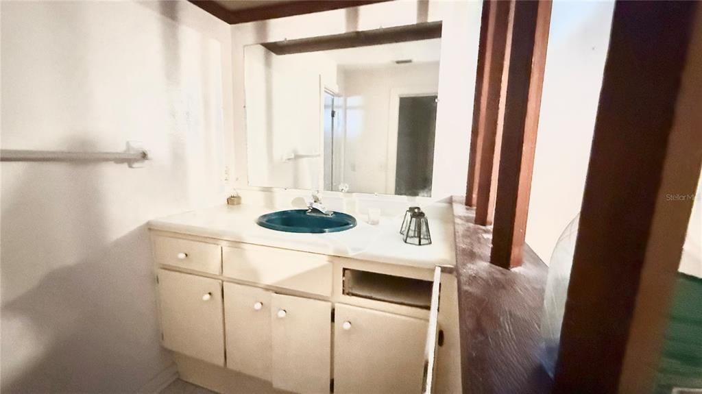 На продажу: $265,000 (3 спален, 2 ванн, 1678 Квадратных фут)