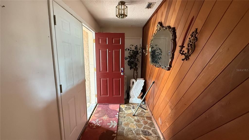 На продажу: $265,000 (3 спален, 2 ванн, 1678 Квадратных фут)