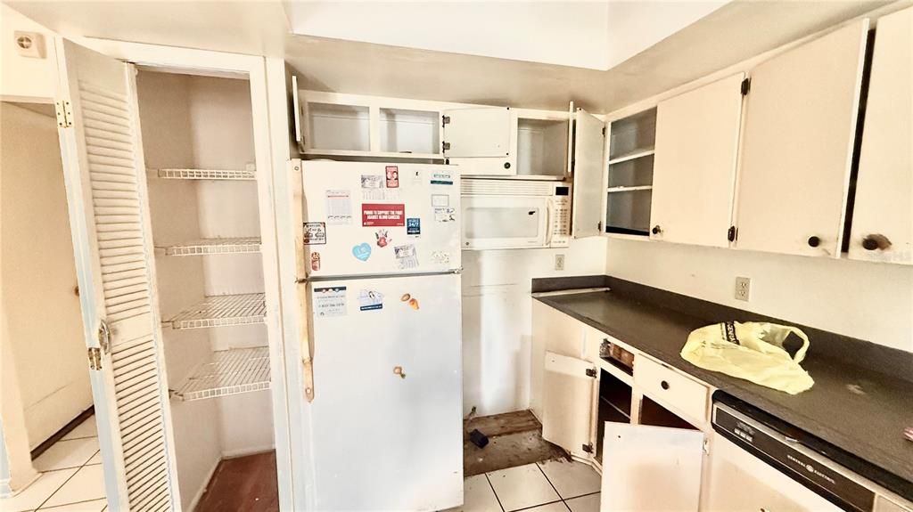 На продажу: $265,000 (3 спален, 2 ванн, 1678 Квадратных фут)