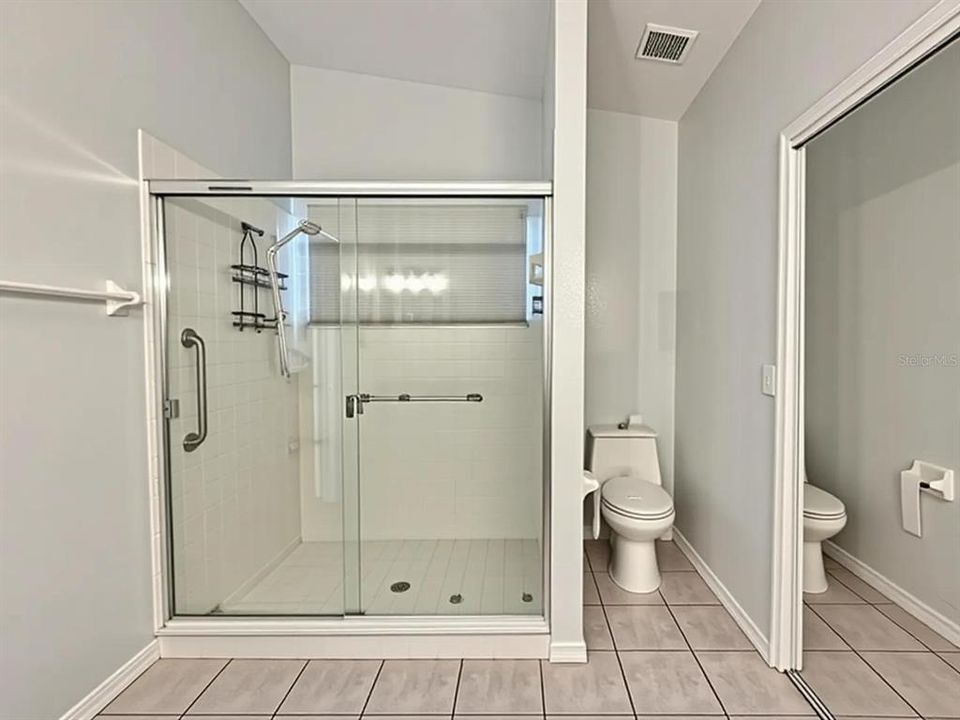 En Venta: $235,000 (2 camas, 2 baños, 1457 Pies cuadrados)