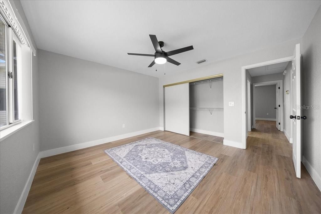 For Sale: $259,999 (3 beds, 2 baths, 1968 Square Feet)