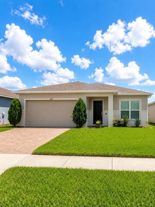 En Venta: $374,990 (4 camas, 2 baños, 1973 Pies cuadrados)