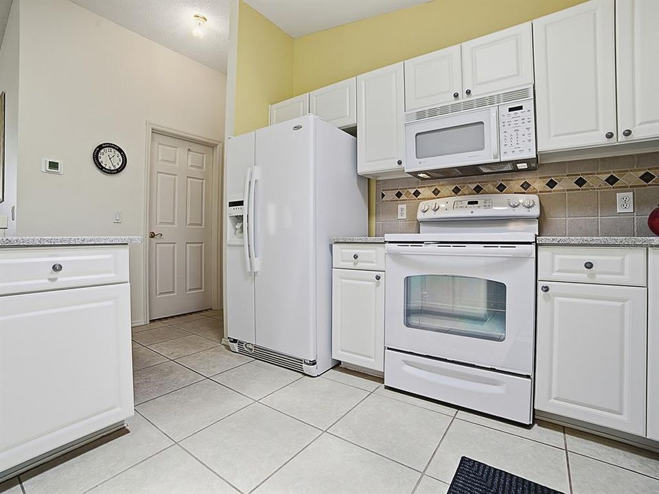 En Venta: $329,000 (3 camas, 2 baños, 1527 Pies cuadrados)