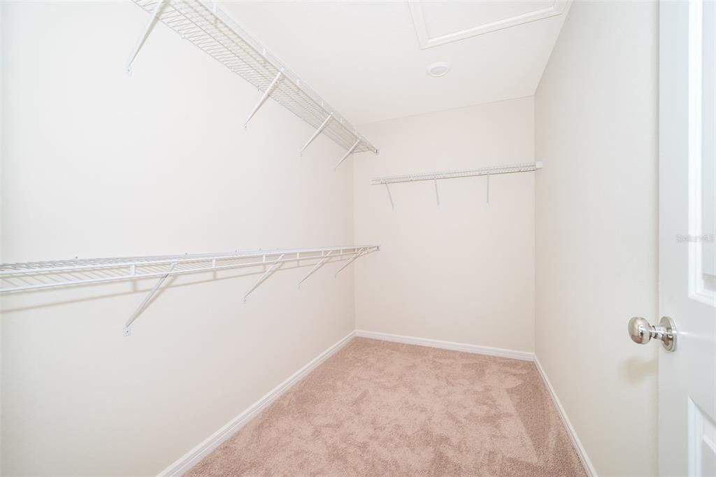В аренду: $2,398 (4 спален, 3 ванн, 1999 Квадратных фут)