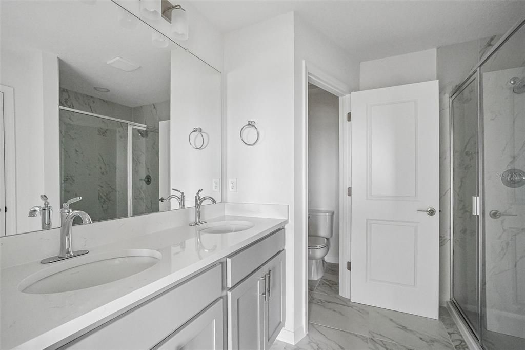 For Sale: $290,888 (3 beds, 2 baths, 1638 Square Feet)