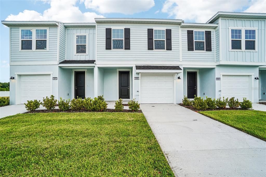 For Sale: $290,888 (3 beds, 2 baths, 1638 Square Feet)