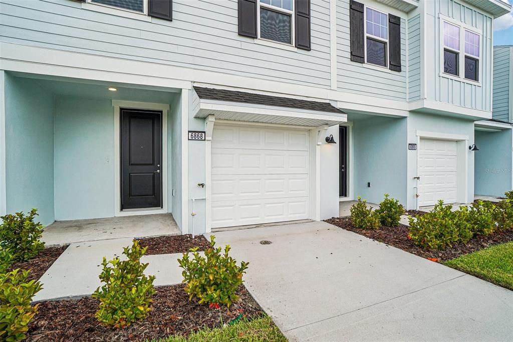 For Sale: $290,888 (3 beds, 2 baths, 1638 Square Feet)