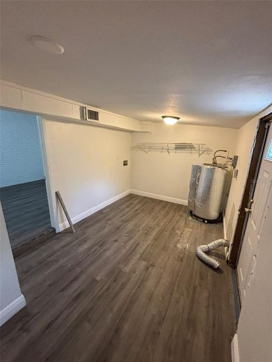 En Venta: $308,500 (4 camas, 2 baños, 1690 Pies cuadrados)