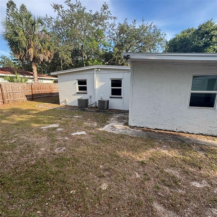 En Venta: $308,500 (4 camas, 2 baños, 1690 Pies cuadrados)