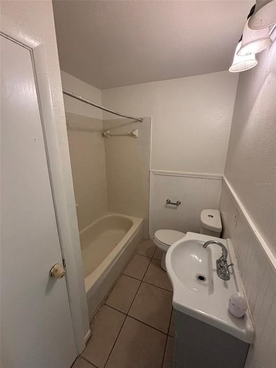 En Venta: $308,500 (4 camas, 2 baños, 1690 Pies cuadrados)