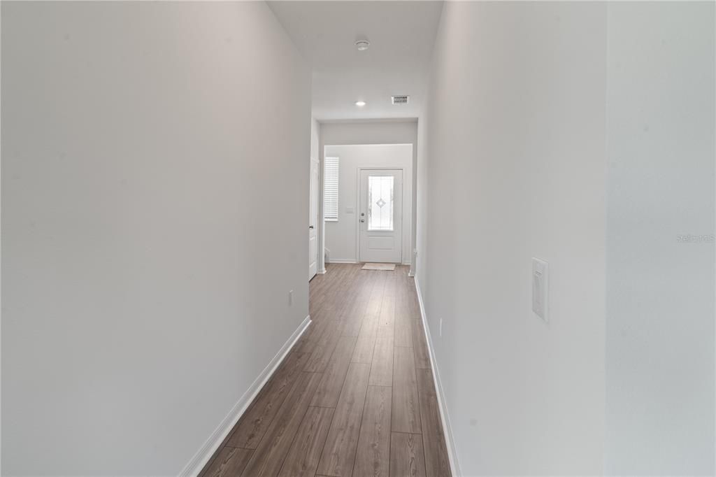 En Venta: $409,900 (5 camas, 3 baños, 2336 Pies cuadrados)
