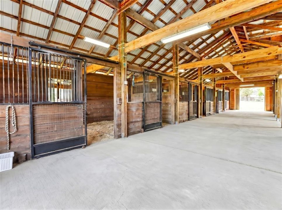 En Venta: $799,000 (3 camas, 3 baños, 2196 Pies cuadrados)