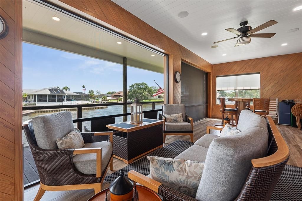 For Sale: $1,058,000 (2 beds, 3 baths, 2698 Square Feet)