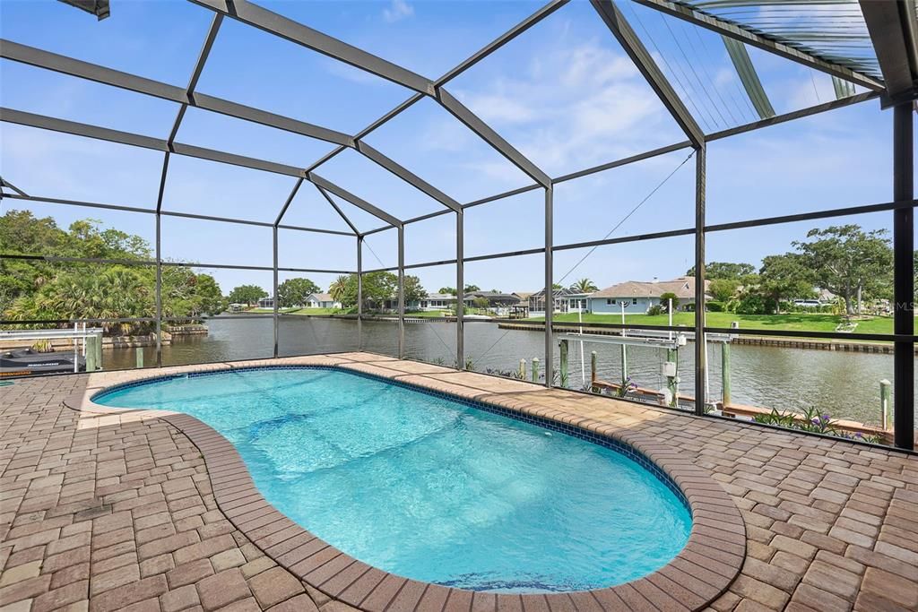 For Sale: $1,058,000 (2 beds, 3 baths, 2698 Square Feet)