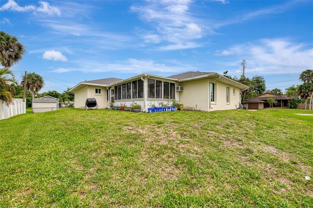 En Venta: $339,000 (3 camas, 2 baños, 1558 Pies cuadrados)