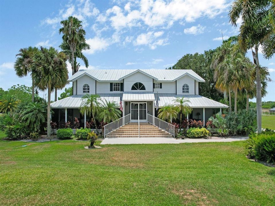 For Sale: $2,200,000 (4 beds, 3 baths, 3022 Square Feet)