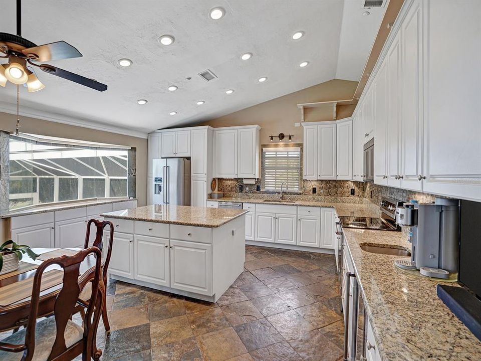 For Sale: $2,200,000 (4 beds, 3 baths, 3022 Square Feet)