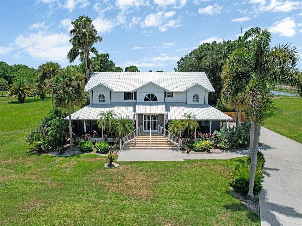 For Sale: $2,200,000 (4 beds, 3 baths, 3022 Square Feet)