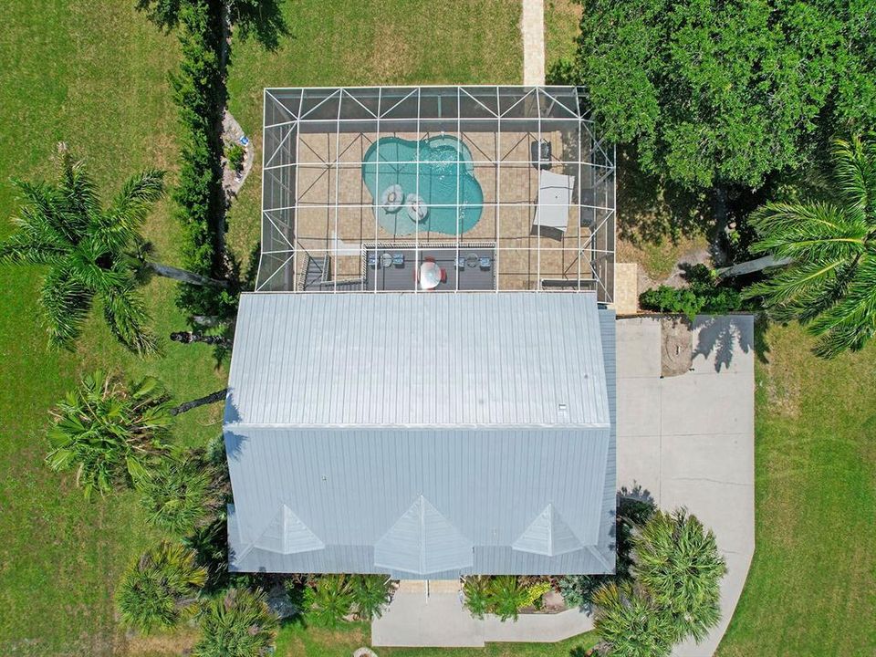 For Sale: $2,200,000 (4 beds, 3 baths, 3022 Square Feet)