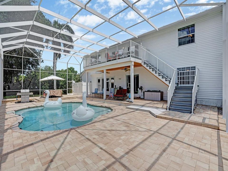 For Sale: $2,200,000 (4 beds, 3 baths, 3022 Square Feet)