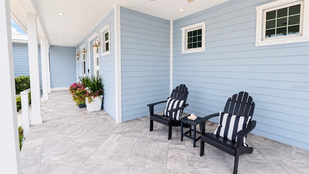 For Sale: $668,700 (3 beds, 2 baths, 1821 Square Feet)